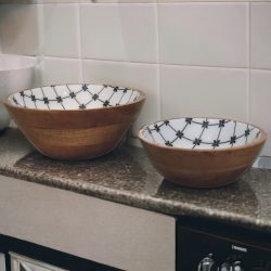 2x Lacquered Flower Bowl Set