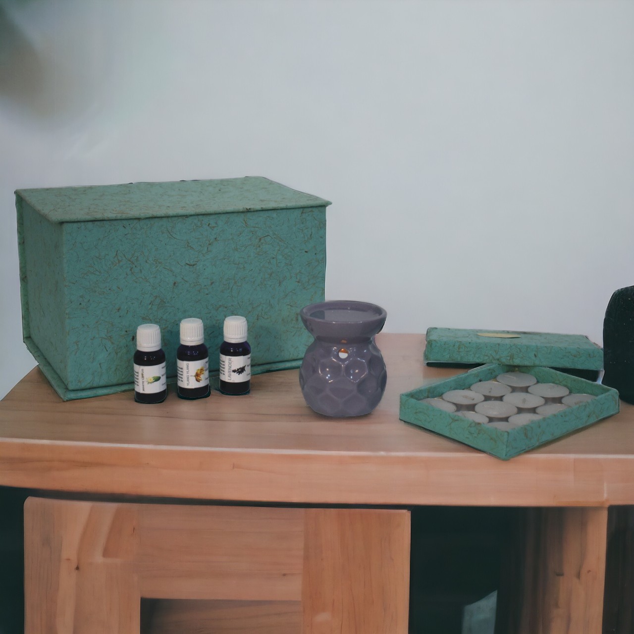 Taya Lilac Oil Burner Set